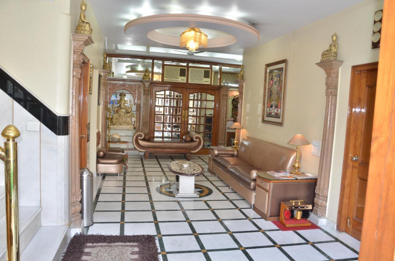 Bajaj Indian Home Stay Нью-Дели Экстерьер фото