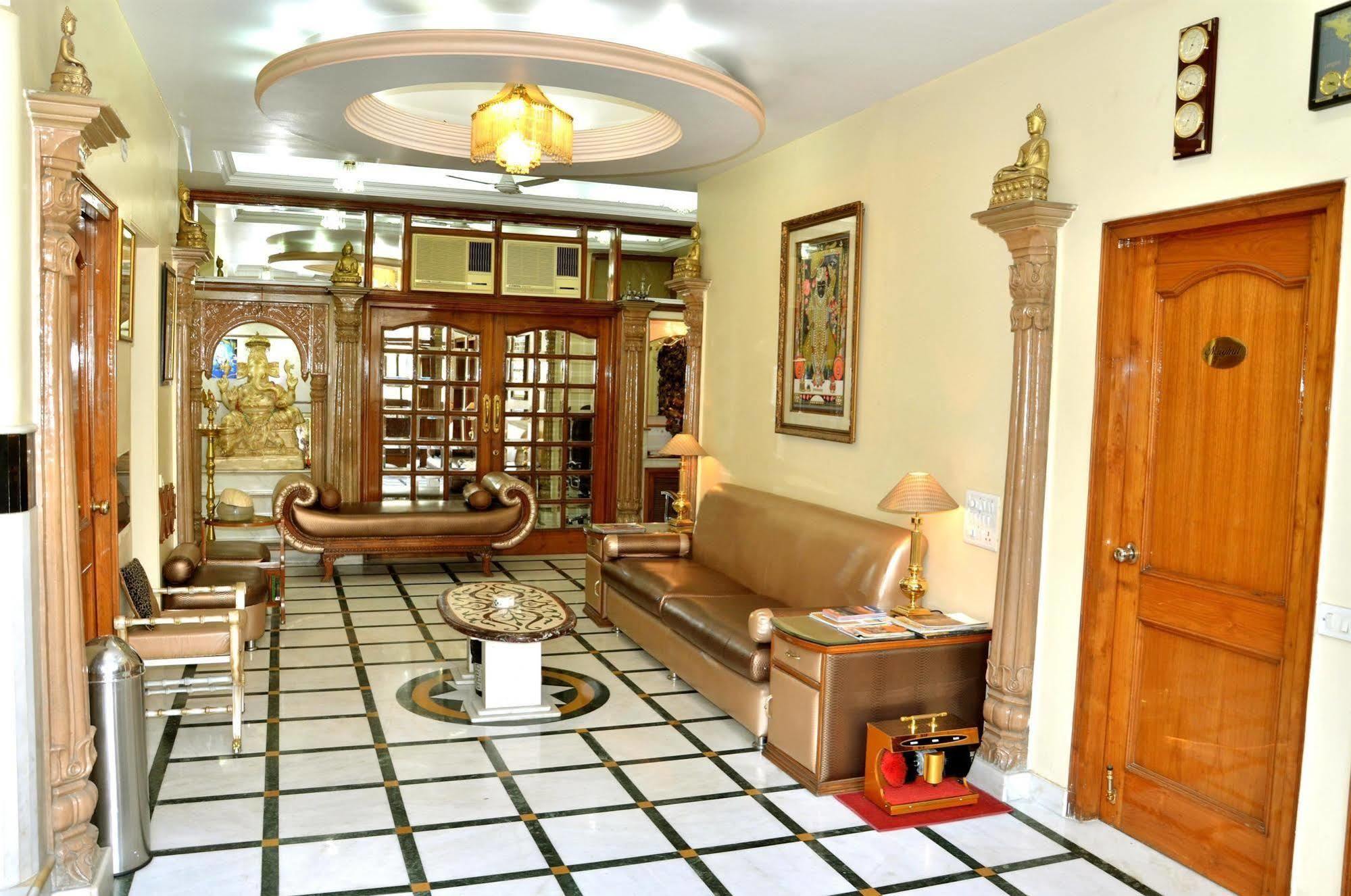 Bajaj Indian Home Stay Нью-Дели Экстерьер фото